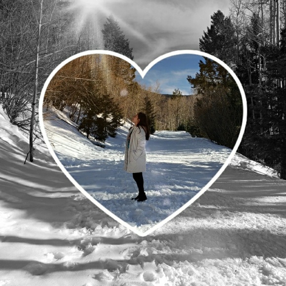 Meet your Posher, Uyen - Picture 1 of 1